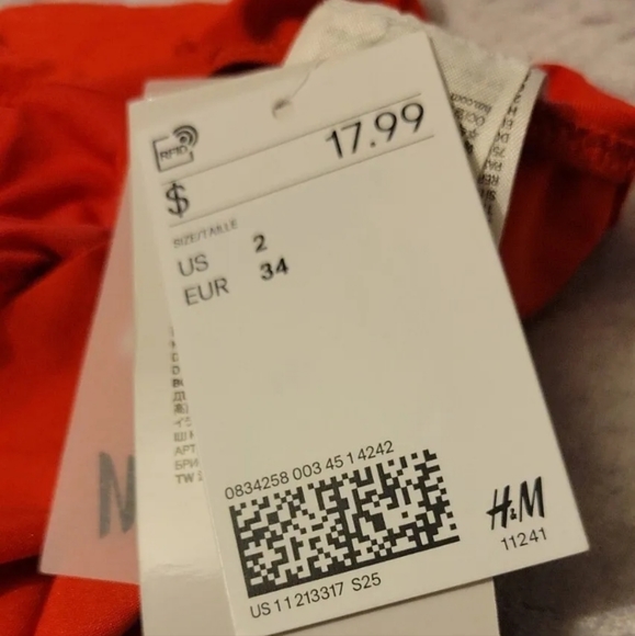 NWT Brazilian Bikini Bottom Red Ruffled Size 2 - Picture 2 of 4